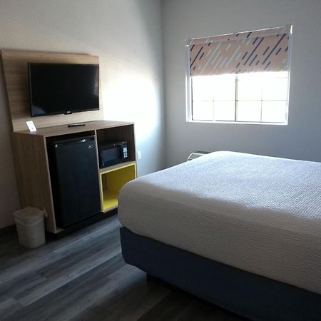 Days Inn & Suites By Wyndham Tucson/Marana Kültér fotó