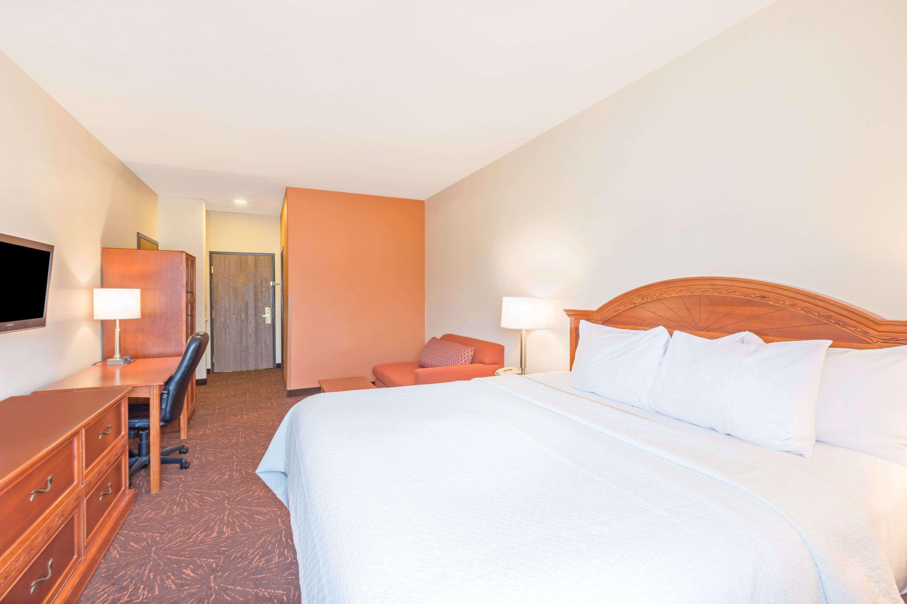 Days Inn & Suites By Wyndham Tucson/Marana Kültér fotó