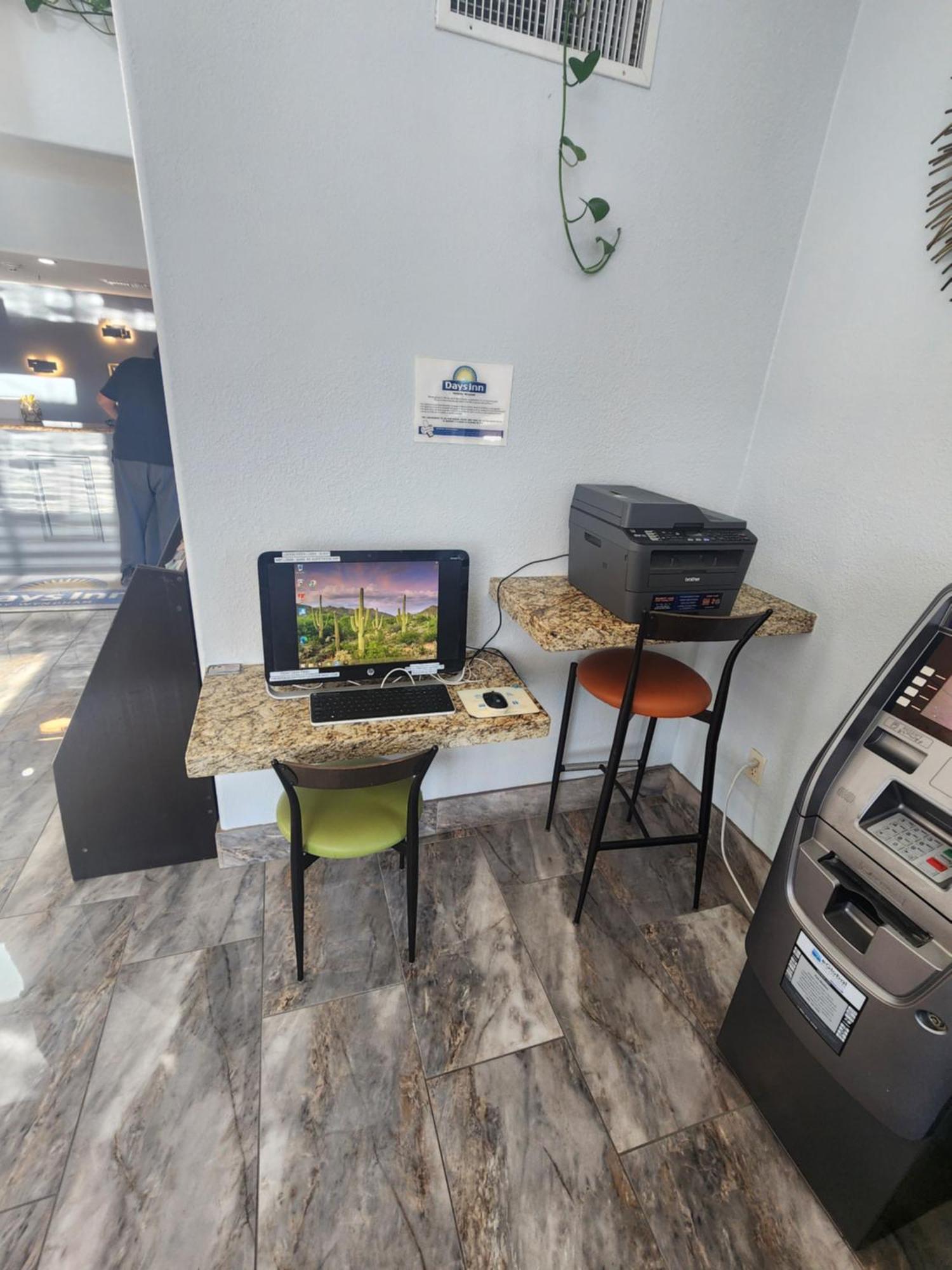 Days Inn & Suites By Wyndham Tucson/Marana Kültér fotó