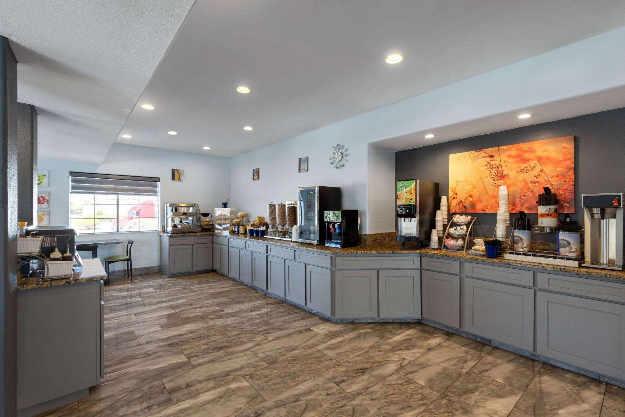 Days Inn & Suites By Wyndham Tucson/Marana Kültér fotó